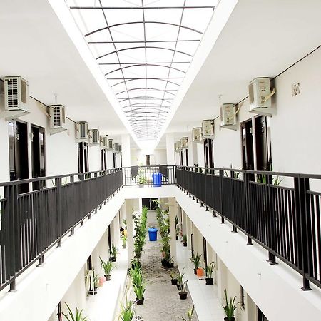 D'Paragon Pringwulung Maguwo ภายนอก รูปภาพ