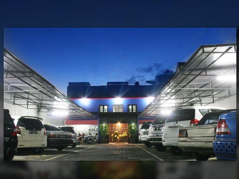 D'Paragon Pringwulung Maguwo ภายนอก รูปภาพ